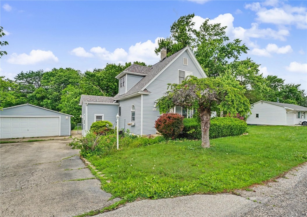 1812 Adams Street Tilton, IL 61833 - Photo 7 of 38