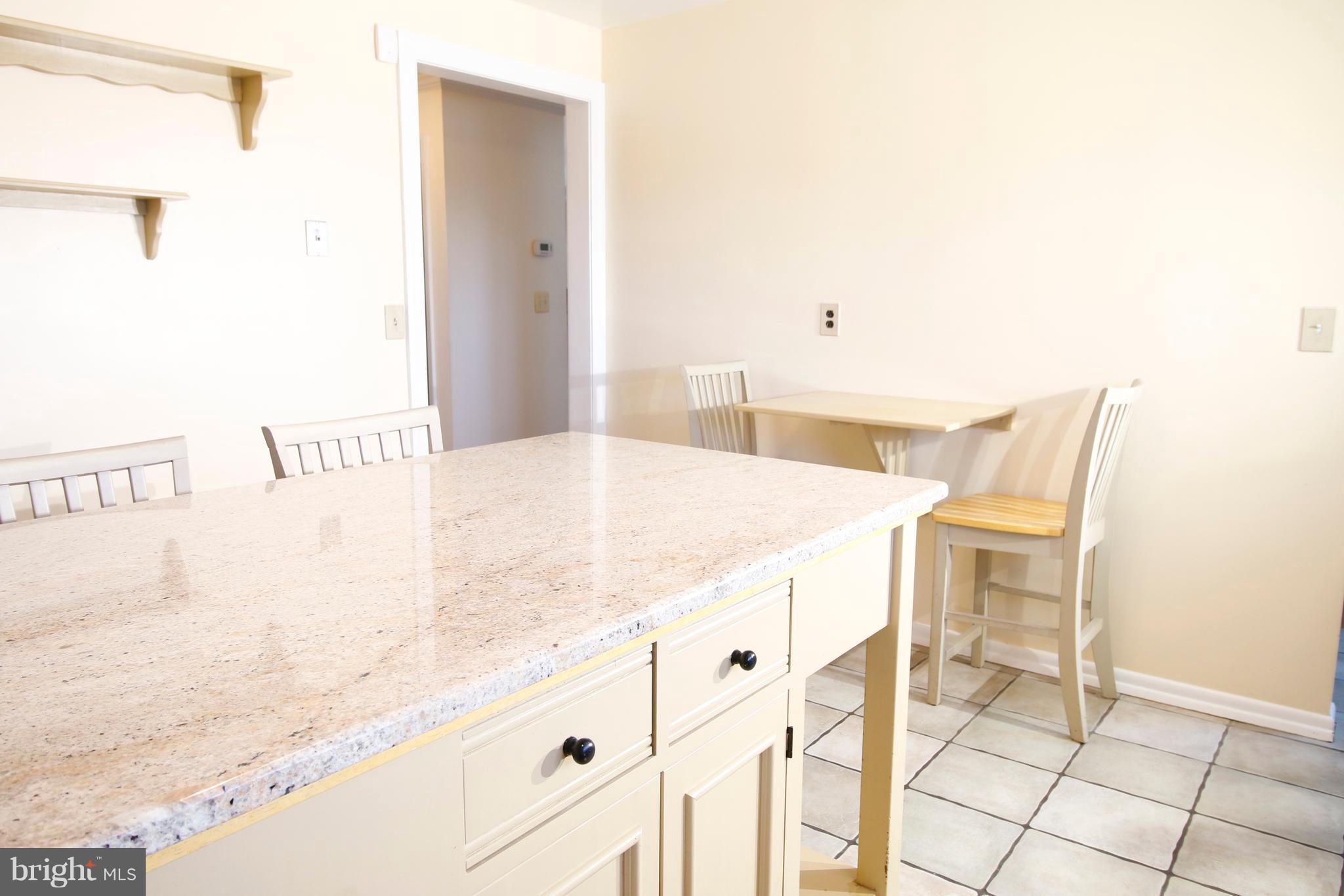 1205 Hillshire Road Baltimore, MD 21222 - Photo 11 of 30 Island