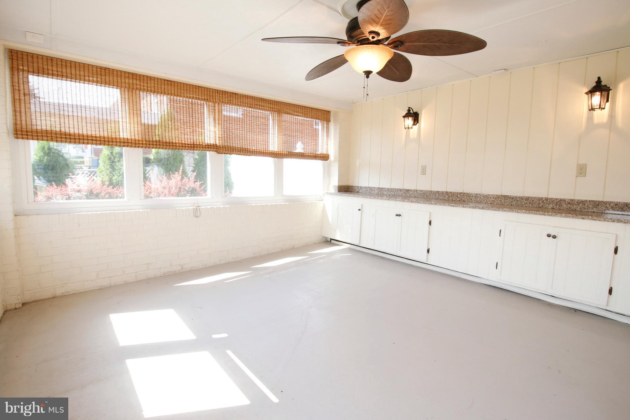 1205 Hillshire Road Baltimore, MD 21222 - Photo 13 of 30 Sunroom