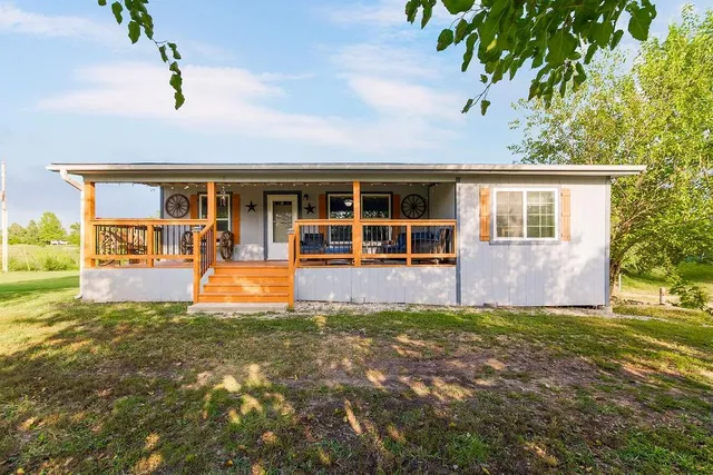 $480,000 | 14714 174th Street, Bonner Springs, KS 66012