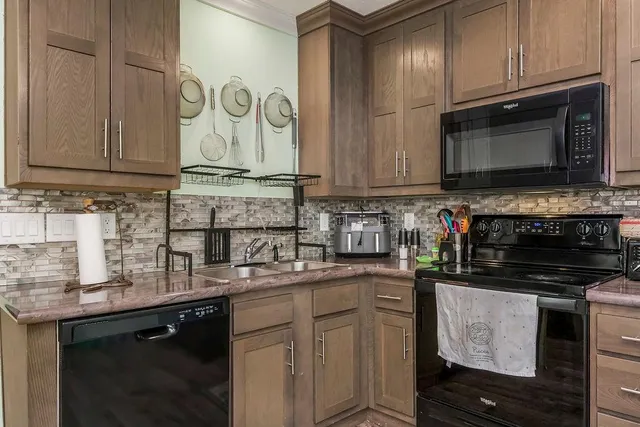 $480,000 | 14714 174th Street, Bonner Springs, KS 66012