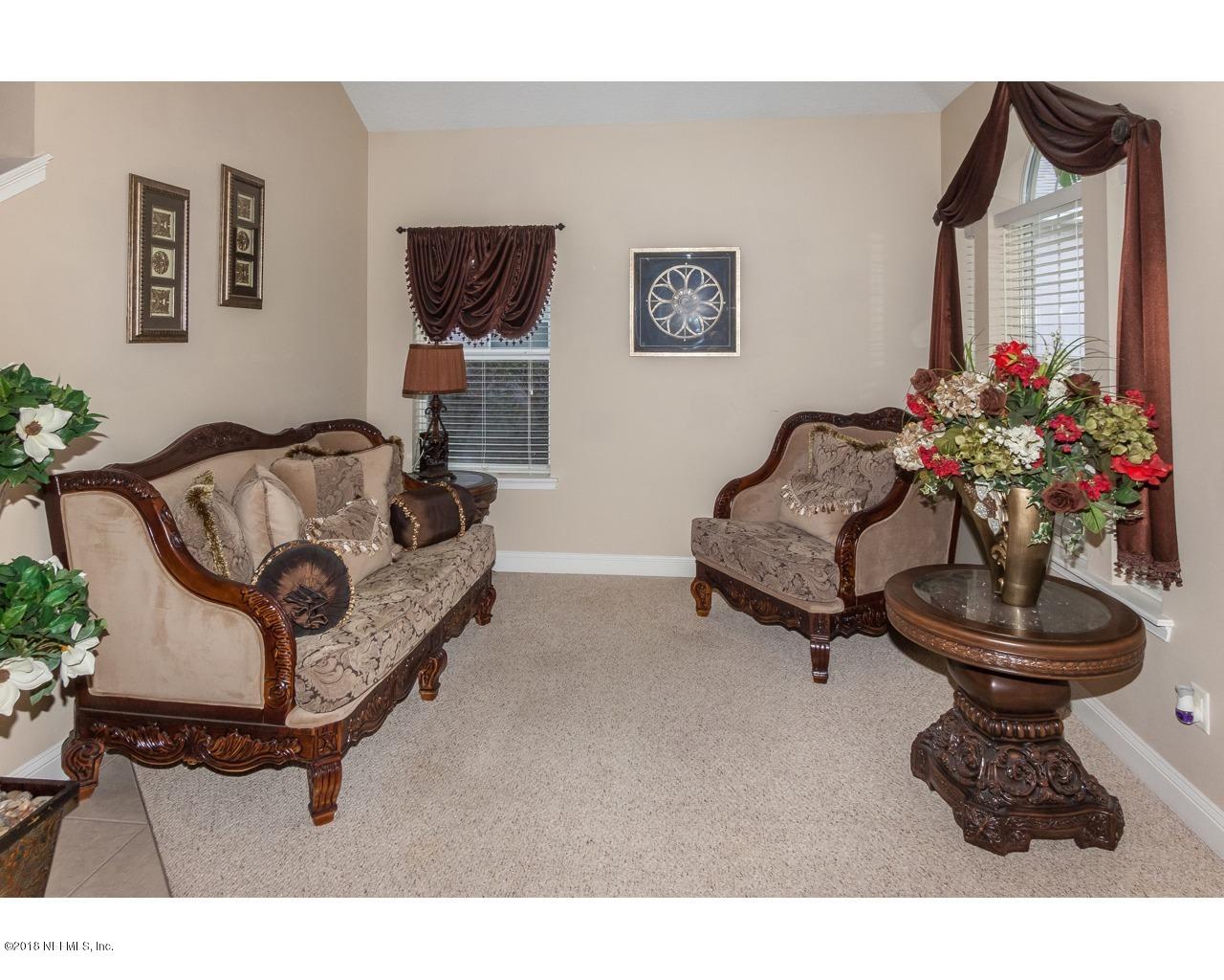 14350 Millhopper Road Jacksonville, FL 32258 - Photo 8 of 38 living_room