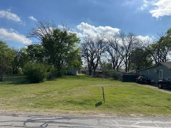 $410,000 | 201 South Lawson Street, Burleson, TX 76028