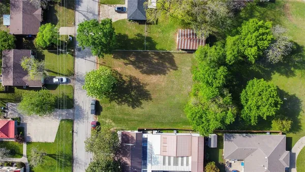 $410,000 | 201 South Lawson Street, Burleson, TX 76028