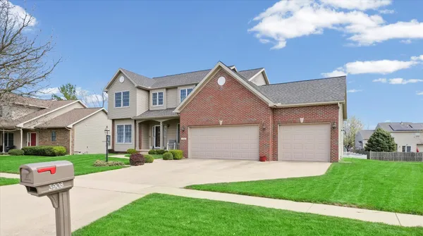 $442,000 | 3908 Turnberry Drive, Champaign, IL 61822