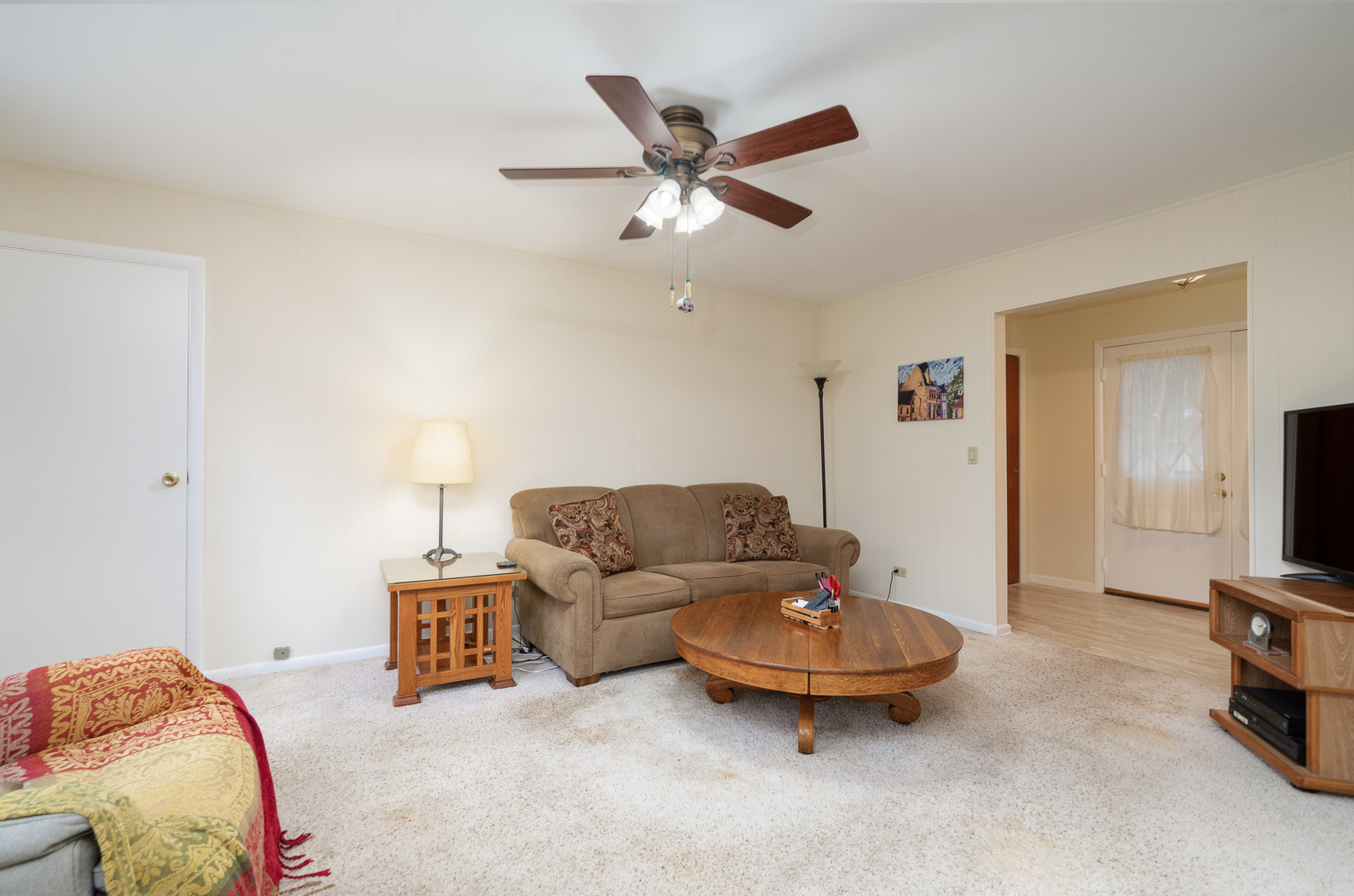 5841 Lenox Road Lisle, IL 60532 - Photo 8 of 31 Gallery Image 8