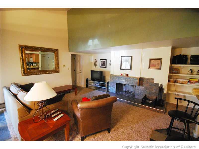 423 Wild Irishman Road, Unit 1015 Keystone, CO 80435 - Photo 4 of 10 Gallery Image 4