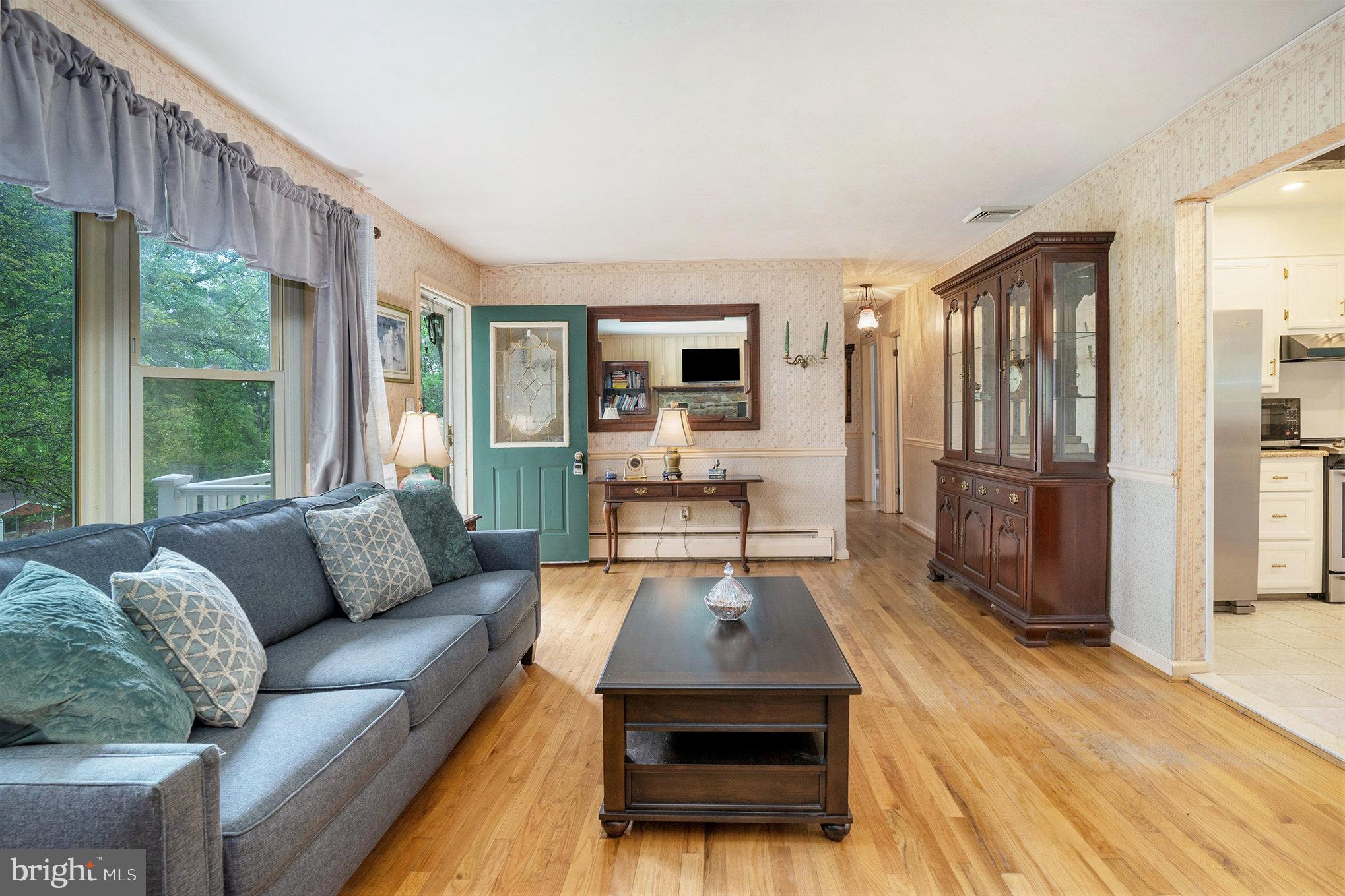 39 Aldian Road Phoenixville, PA 19460 - Photo 7 of 37 Gallery Image 7
