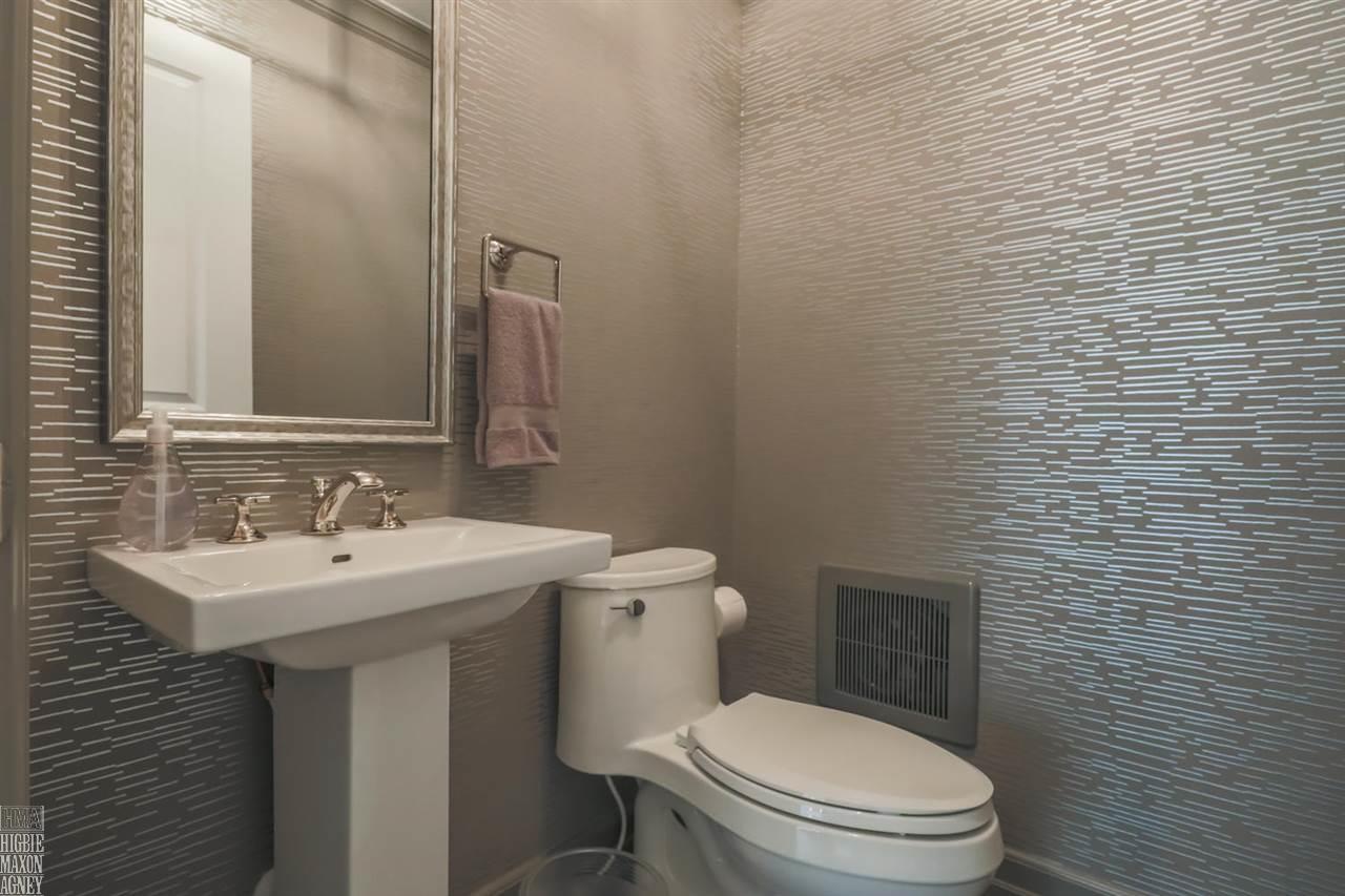 515 Shelden Road Grosse Pointe, MI 48236 - Photo 31 of 71 31386437-30.JPG