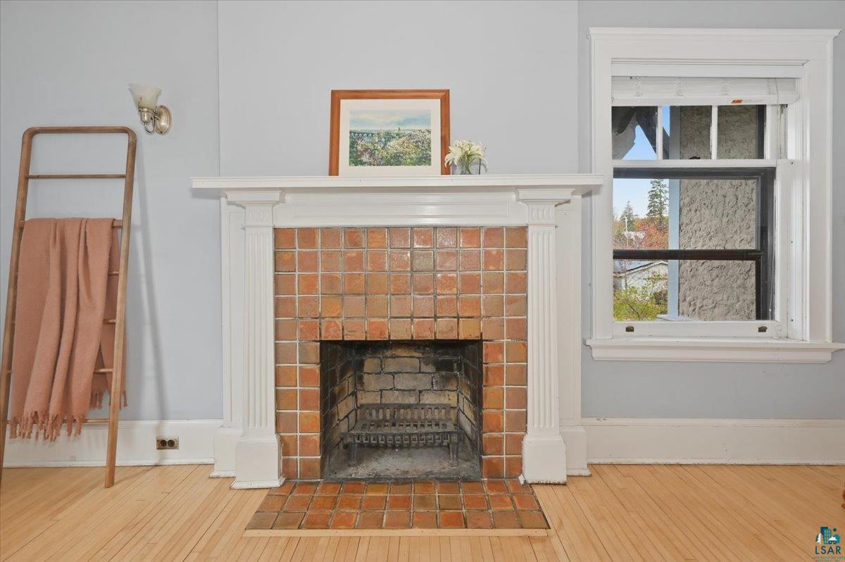 4203 Robinson Street Duluth, MN 55804 - Photo 22 of 50 Bedroom 1