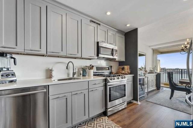 3 Horizon Road, Unit 1004 Fort Lee, NJ 07024 - Photo 14 of 36