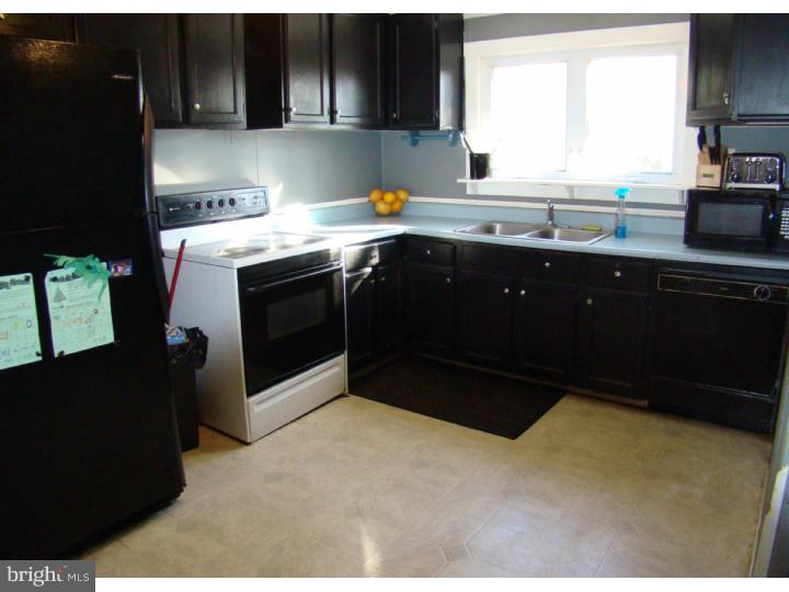 1506 Ridge Avenue Reading, PA 19607 - Photo 3 of 14 Kitchen