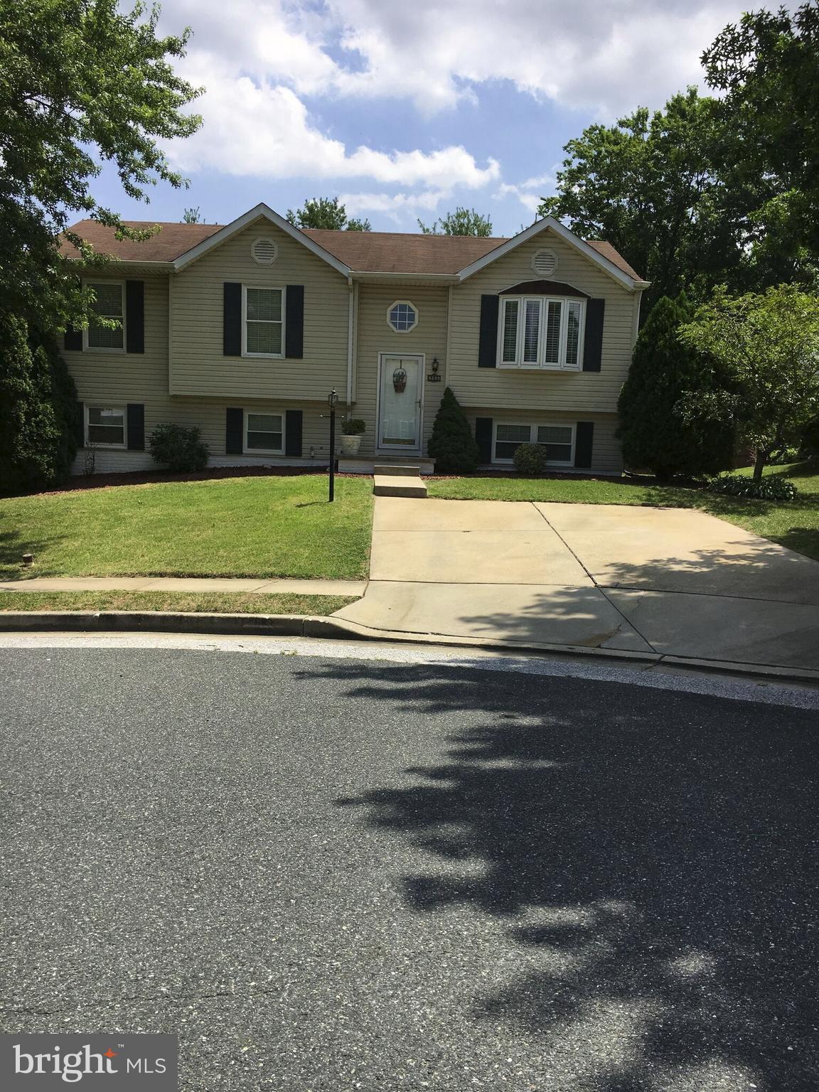 8609 Daytona Road Baltimore, MD 21237 - Photo 1 of 27 Exterior (Front)