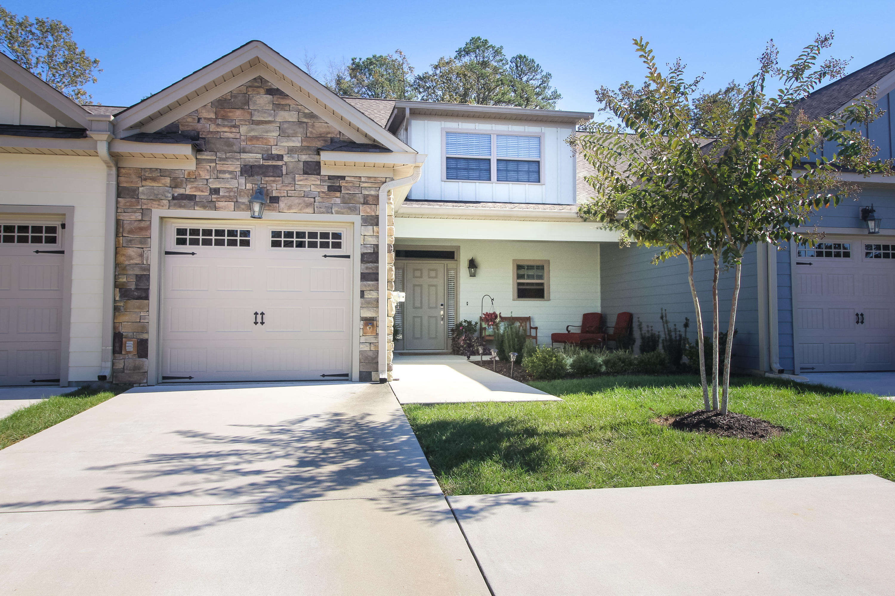2350 Rivendell Lane Chattanooga, TN 37421 - Photo 1 of 32 2-Edit