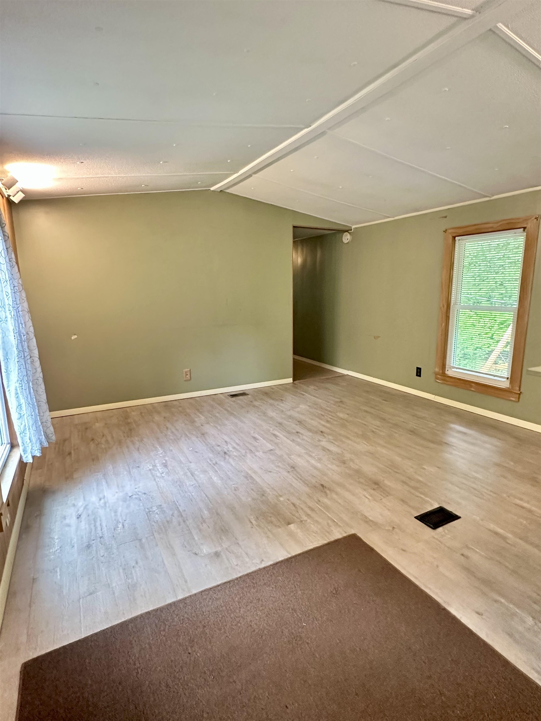 4 Reservoir Road Brattleboro, VT 05301 - Photo 14 of 23