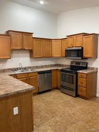 $660,000 | 536 South Main Street, Columbia, IL 62236