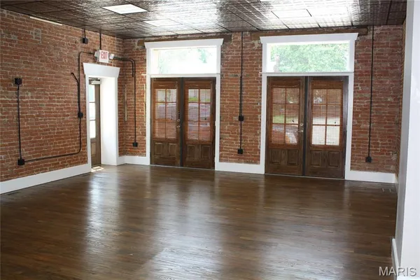 $660,000 | 536 South Main Street, Columbia, IL 62236