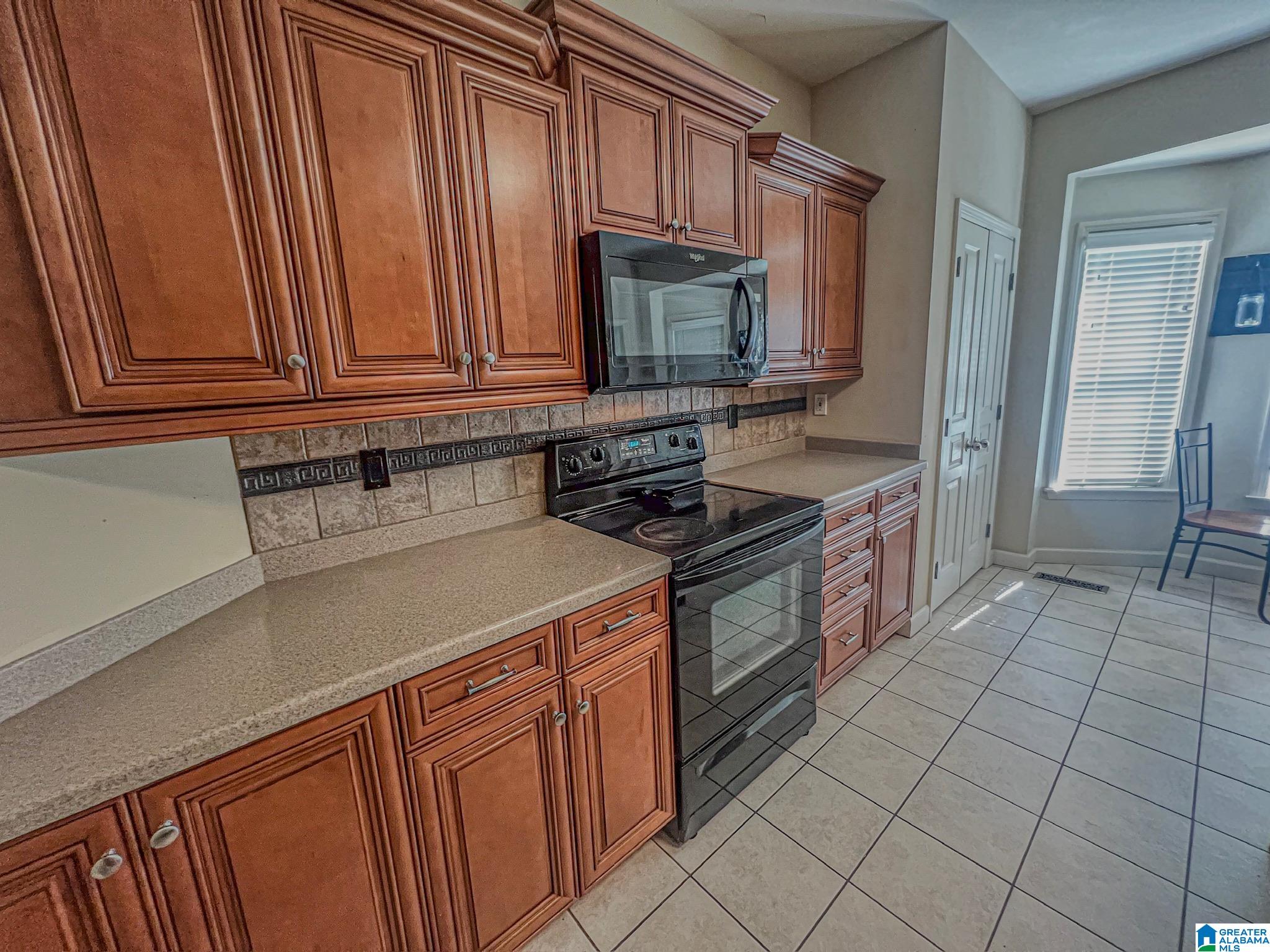 3722 Sharon Lane Bessemer, AL 35023 - Photo 10 of 36
