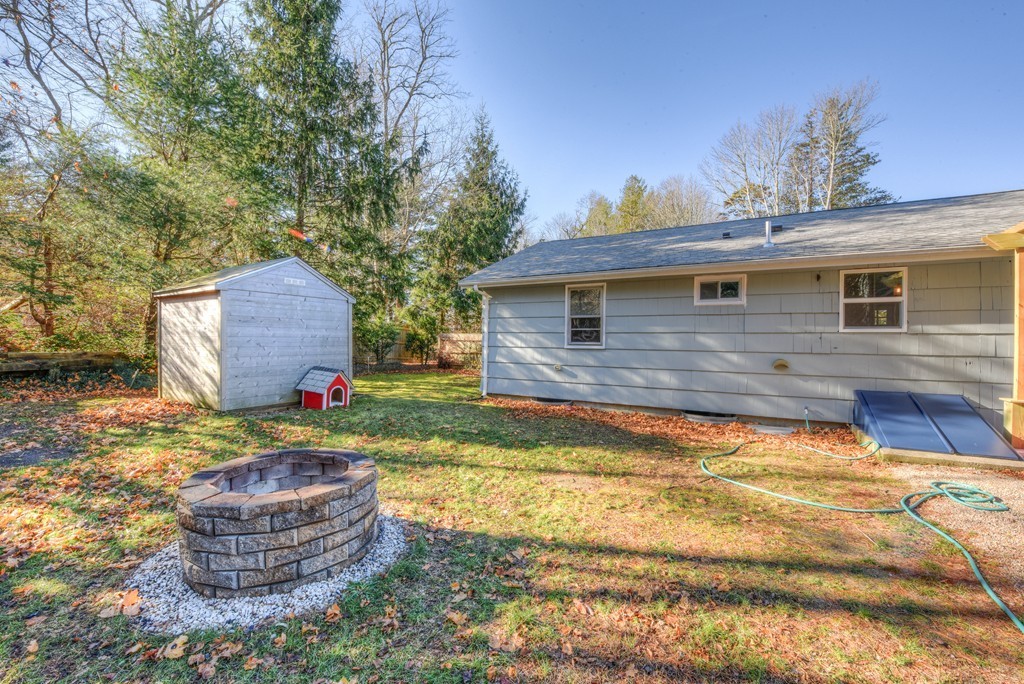 411 County Road Bourne, MA 02532 - Photo 8 of 24