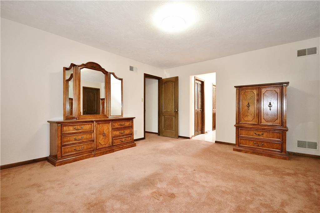 445 Stilley Road Clairton, PA 15025 - Photo 14 of 25 Gallery Image 14
