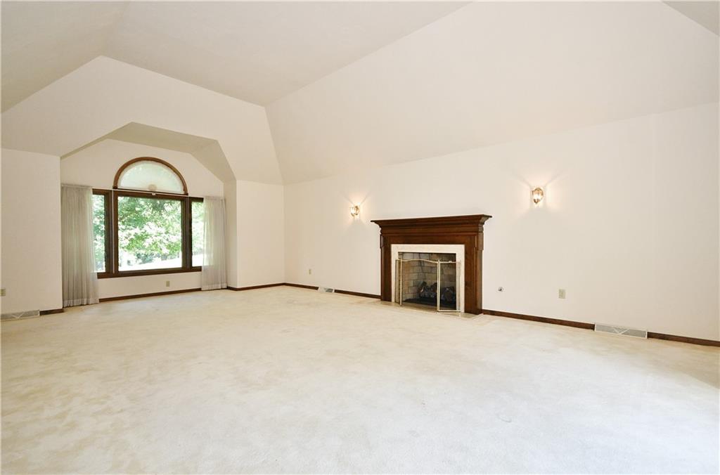 445 Stilley Road Clairton, PA 15025 - Photo 3 of 25 Gallery Image 3