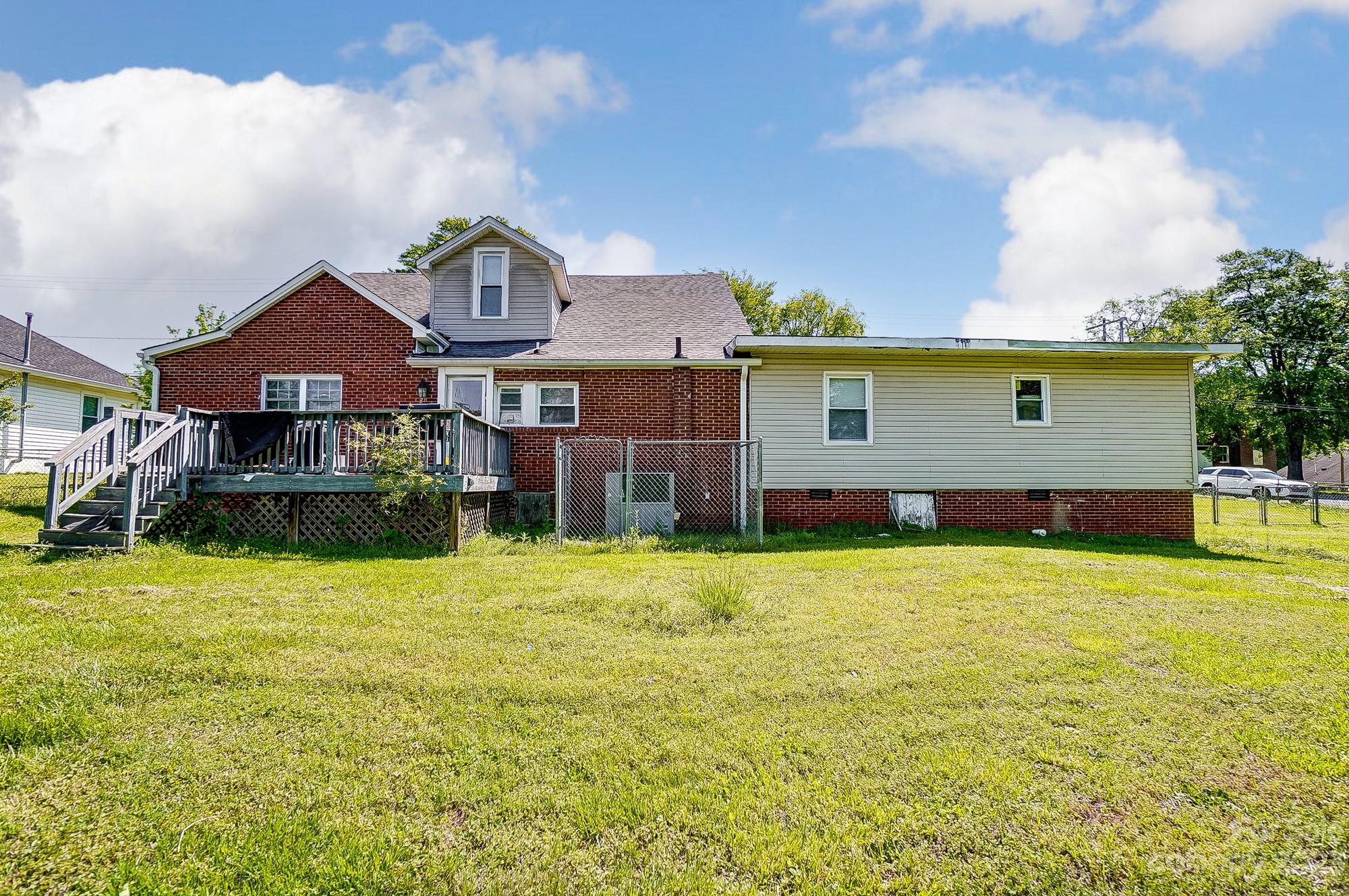 301 South Rhyne Street Dallas, NC 28034 - Photo 20 of 22 Gallery Image 20
