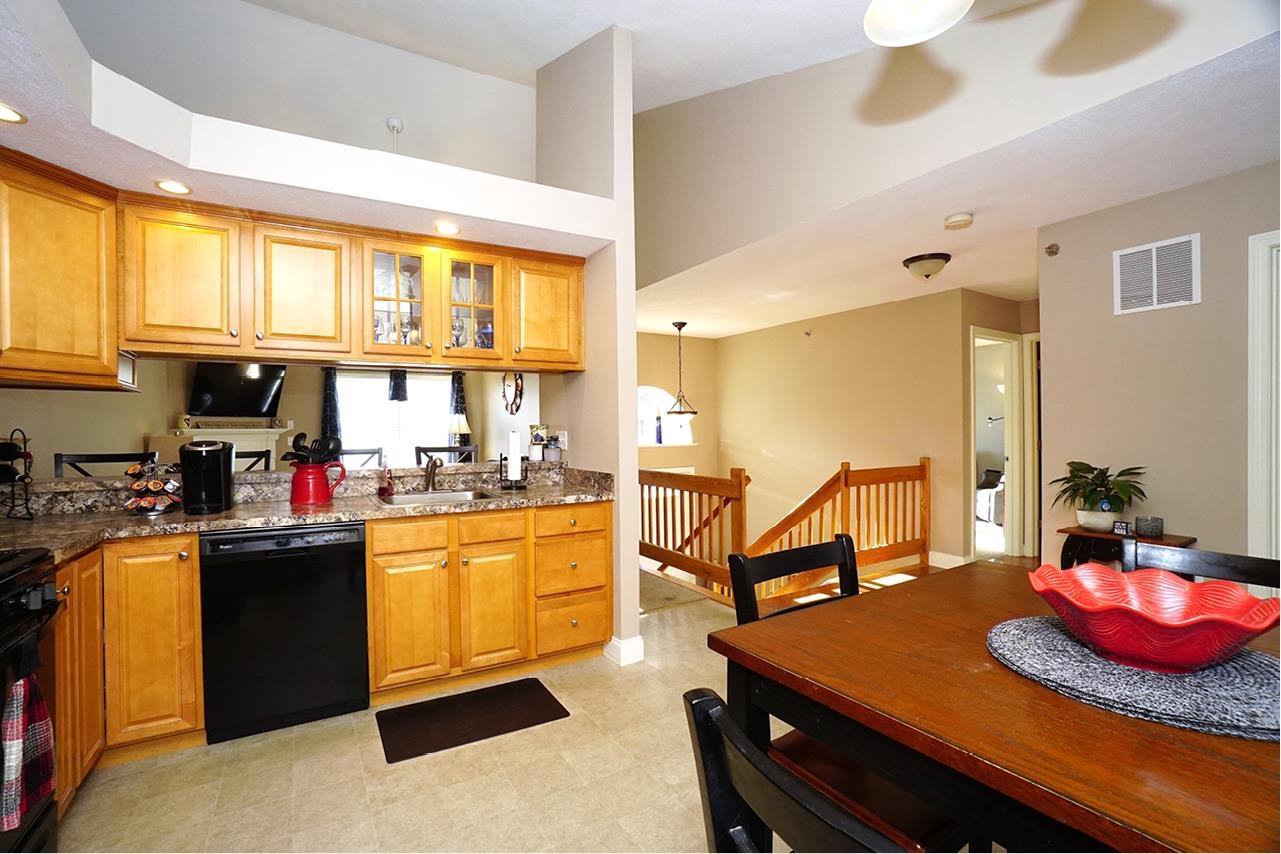 118-3 Hall Road Fremont, NH 03044 - Photo 21 of 50