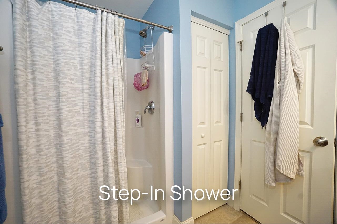 118-3 Hall Road Fremont, NH 03044 - Photo 32 of 50