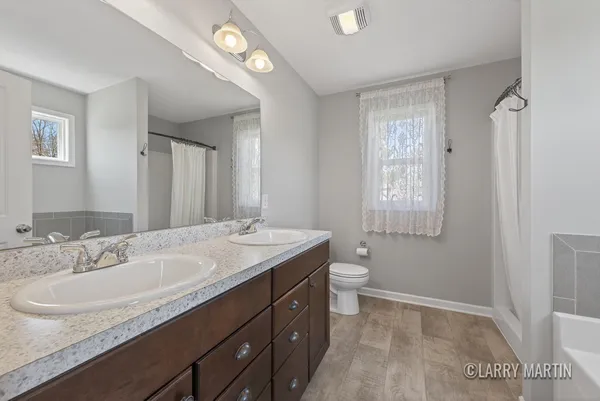 $455,000 | 13485 Stafford Drive, Nunica, MI 49448