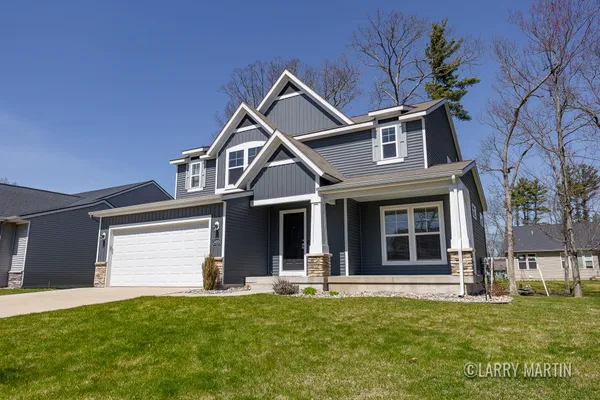 $455,000 | 13485 Stafford Drive, Nunica, MI 49448