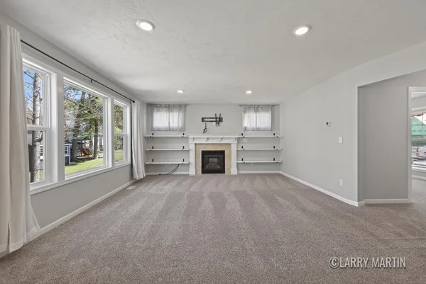 $455,000 | 13485 Stafford Drive, Nunica, MI 49448