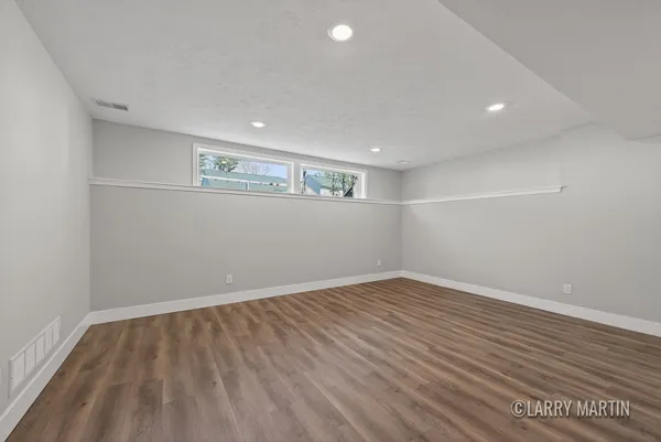 $455,000 | 13485 Stafford Drive, Nunica, MI 49448