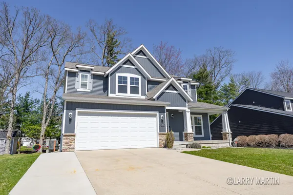 $455,000 | 13485 Stafford Drive, Nunica, MI 49448