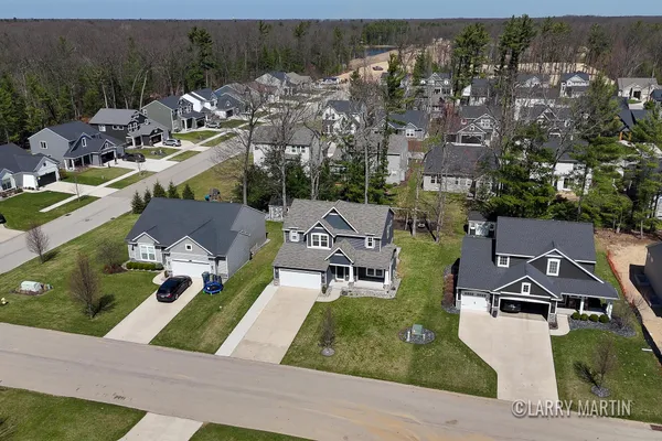 $455,000 | 13485 Stafford Drive, Nunica, MI 49448