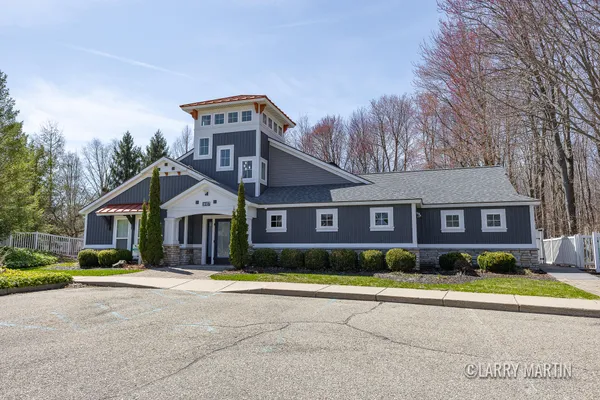 $455,000 | 13485 Stafford Drive, Nunica, MI 49448