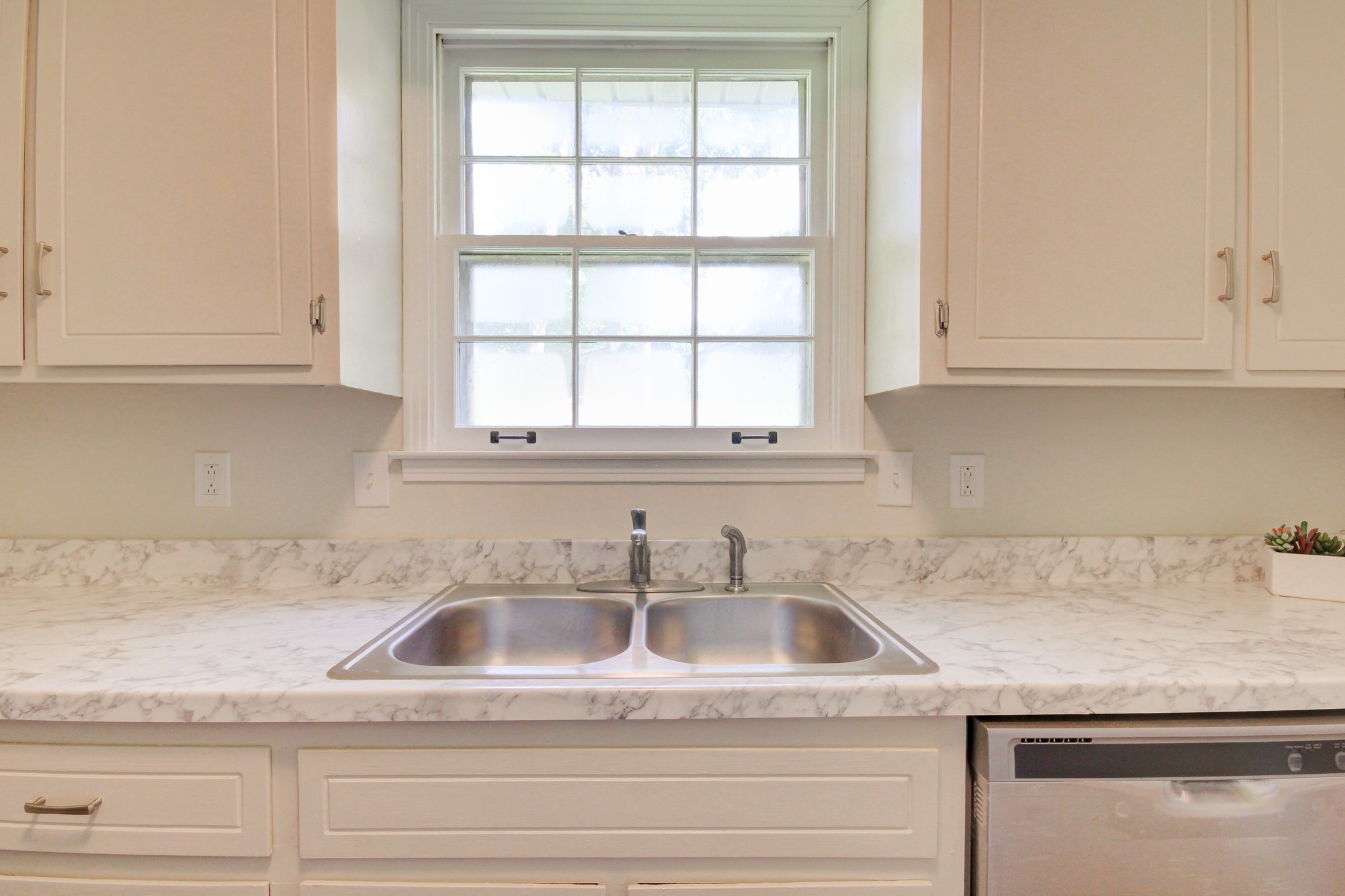 347 Jackson Road Clarksville, TN 37042 - Photo 14 of 34 Gallery Image 14