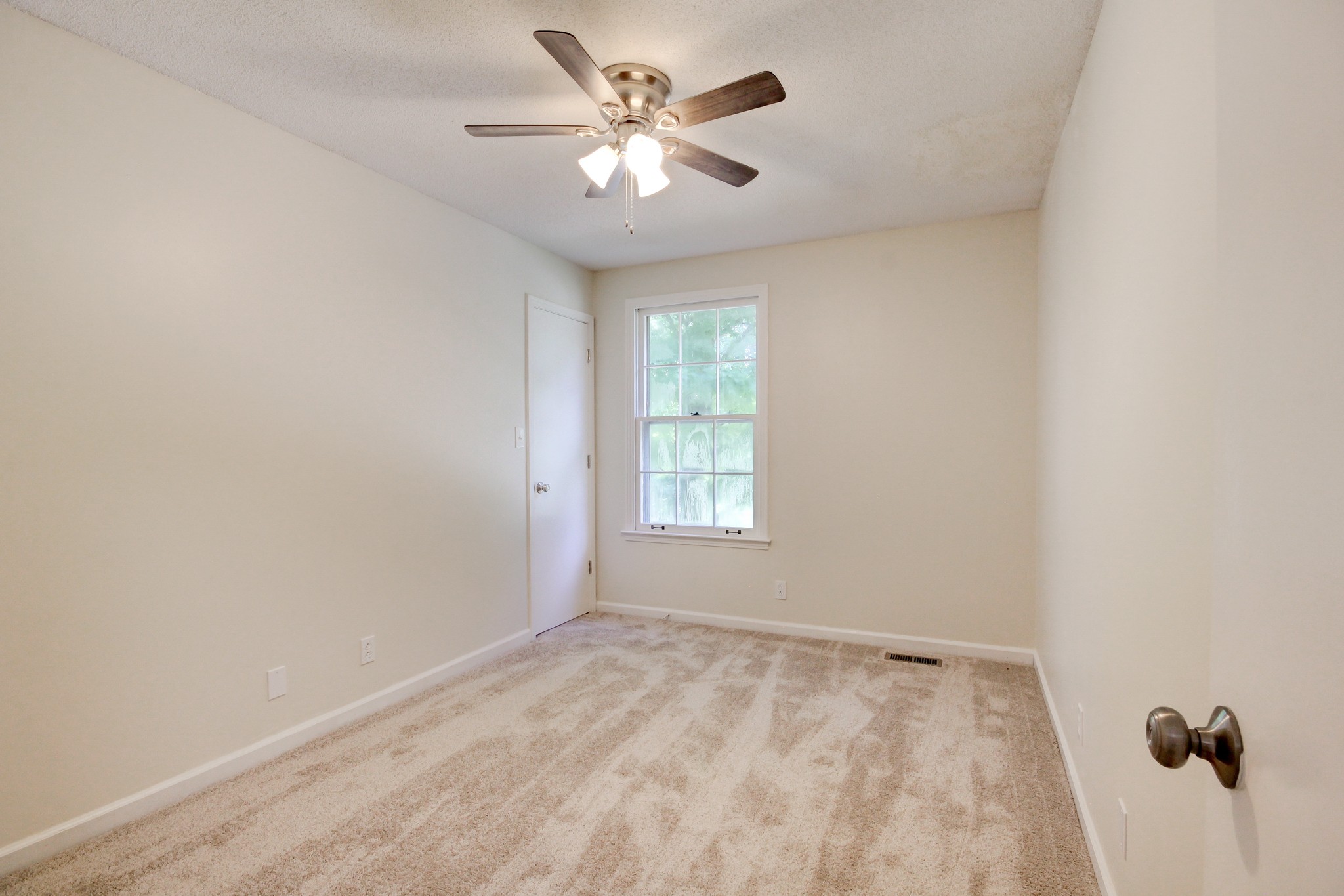 347 Jackson Road Clarksville, TN 37042 - Photo 18 of 34 Gallery Image 18