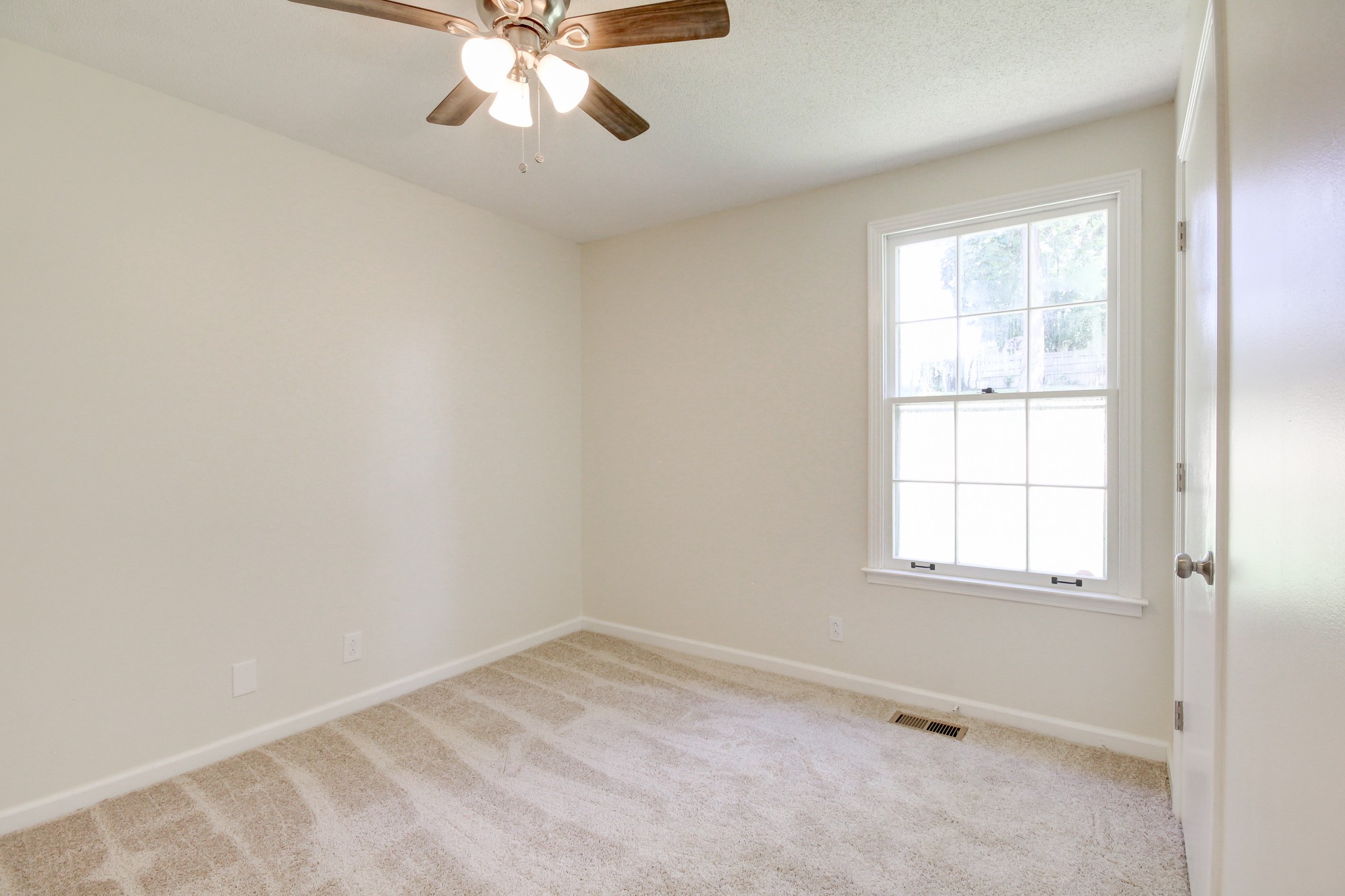 347 Jackson Road Clarksville, TN 37042 - Photo 20 of 34 Gallery Image 20