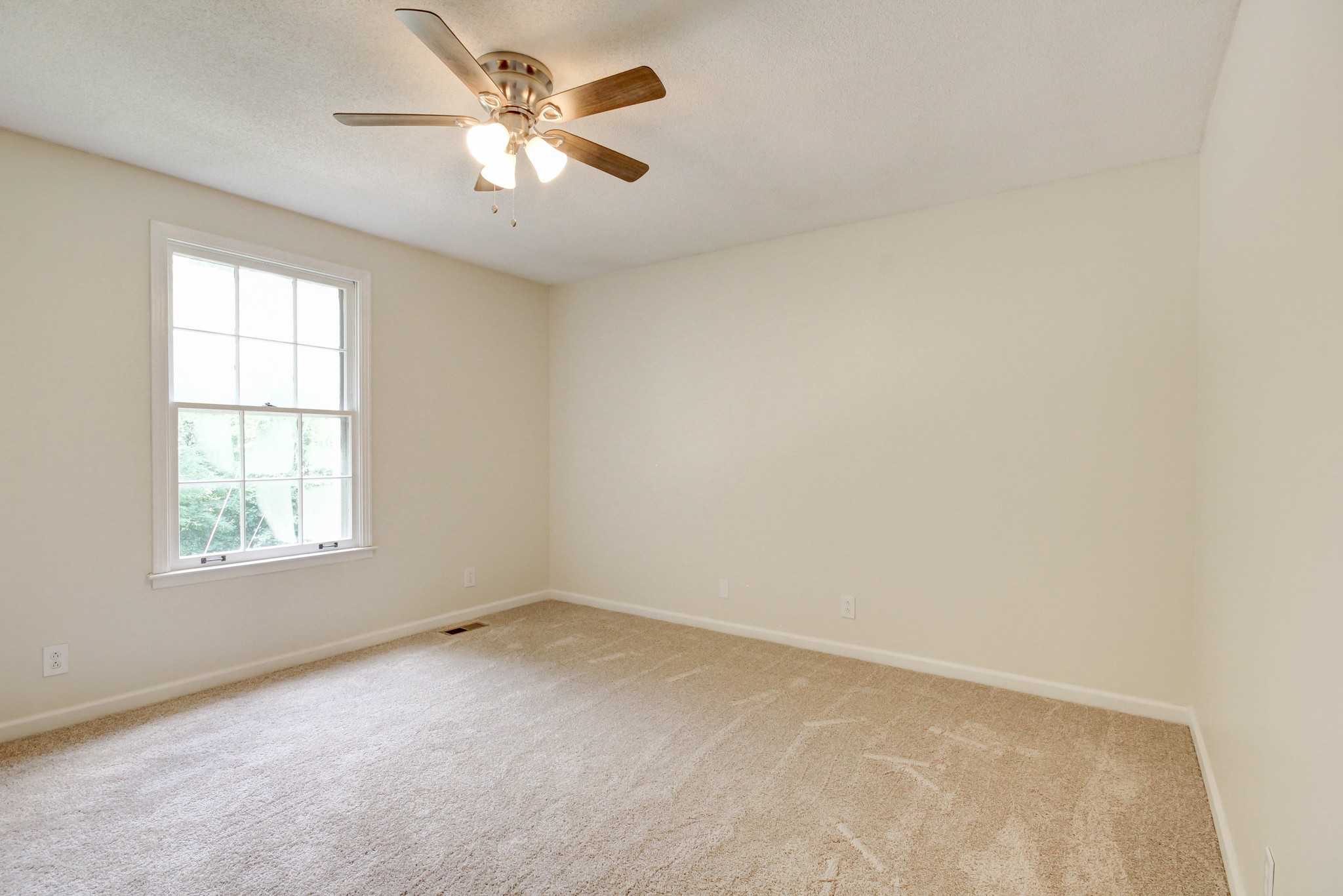 347 Jackson Road Clarksville, TN 37042 - Photo 23 of 34 Gallery Image 23