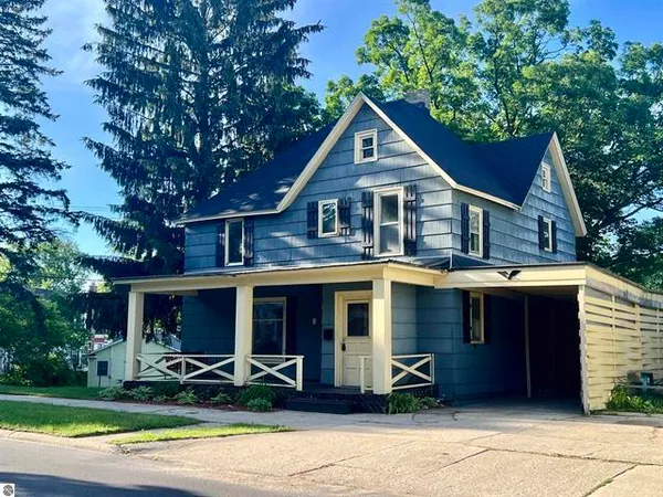 $171,900 | 506 East Division Street, Cadillac, MI 49601