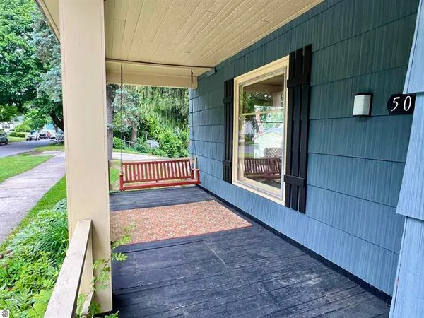 $171,900 | 506 East Division Street, Cadillac, MI 49601