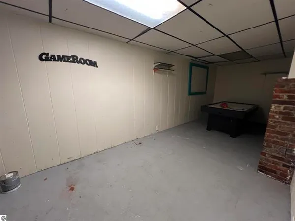 $171,900 | 506 East Division Street, Cadillac, MI 49601