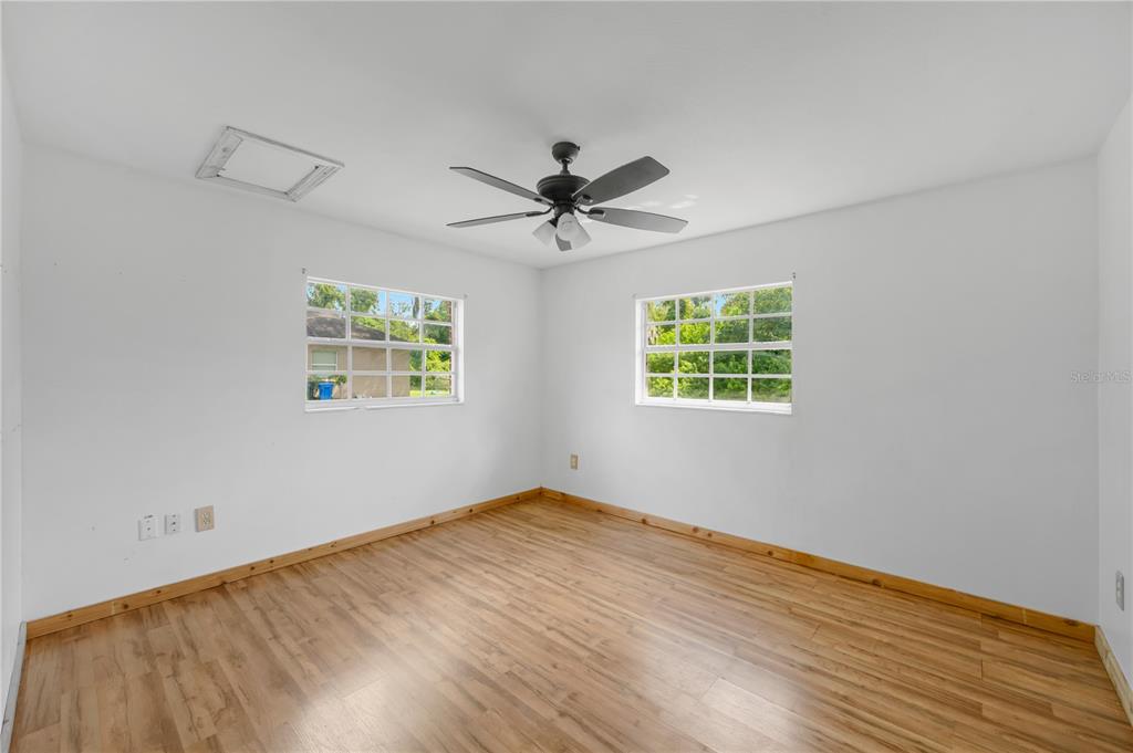 1619 North Dover Road Dover, FL 33527 - Photo 18 of 24 Gallery Image 18