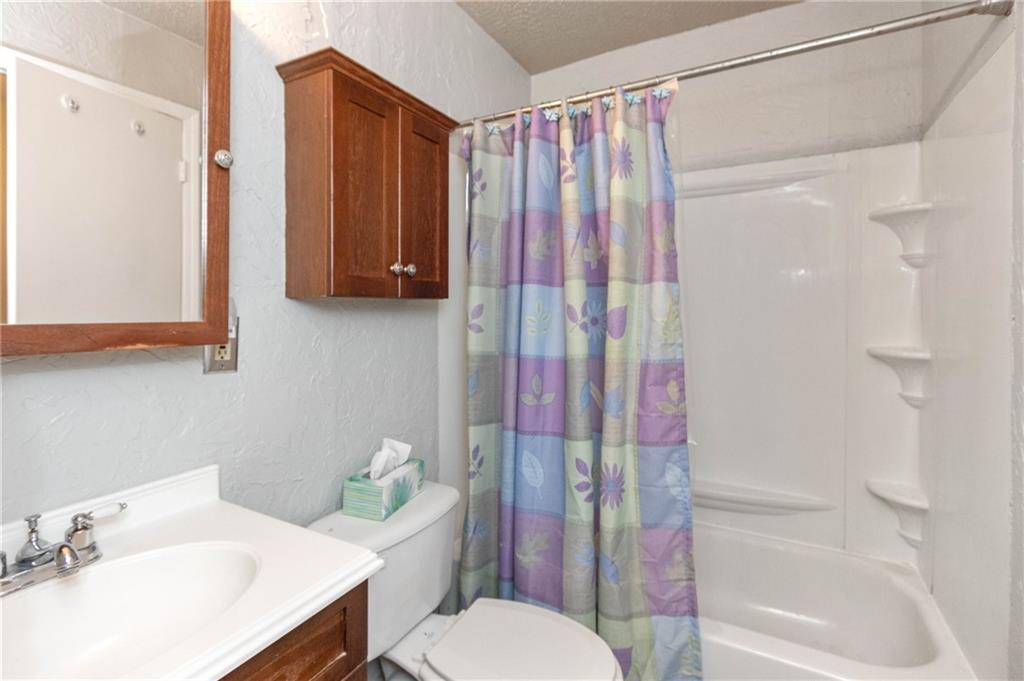 335 North Raceway Road Indianapolis, IN 46234 - Photo 17 of 24 Gallery Image 17