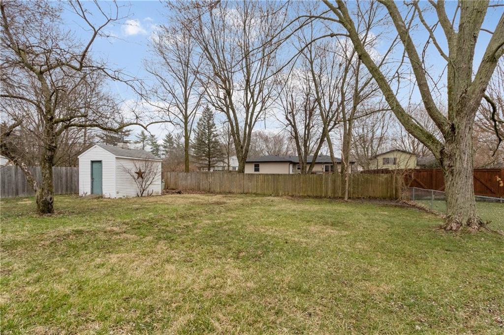335 North Raceway Road Indianapolis, IN 46234 - Photo 22 of 24 Gallery Image 22