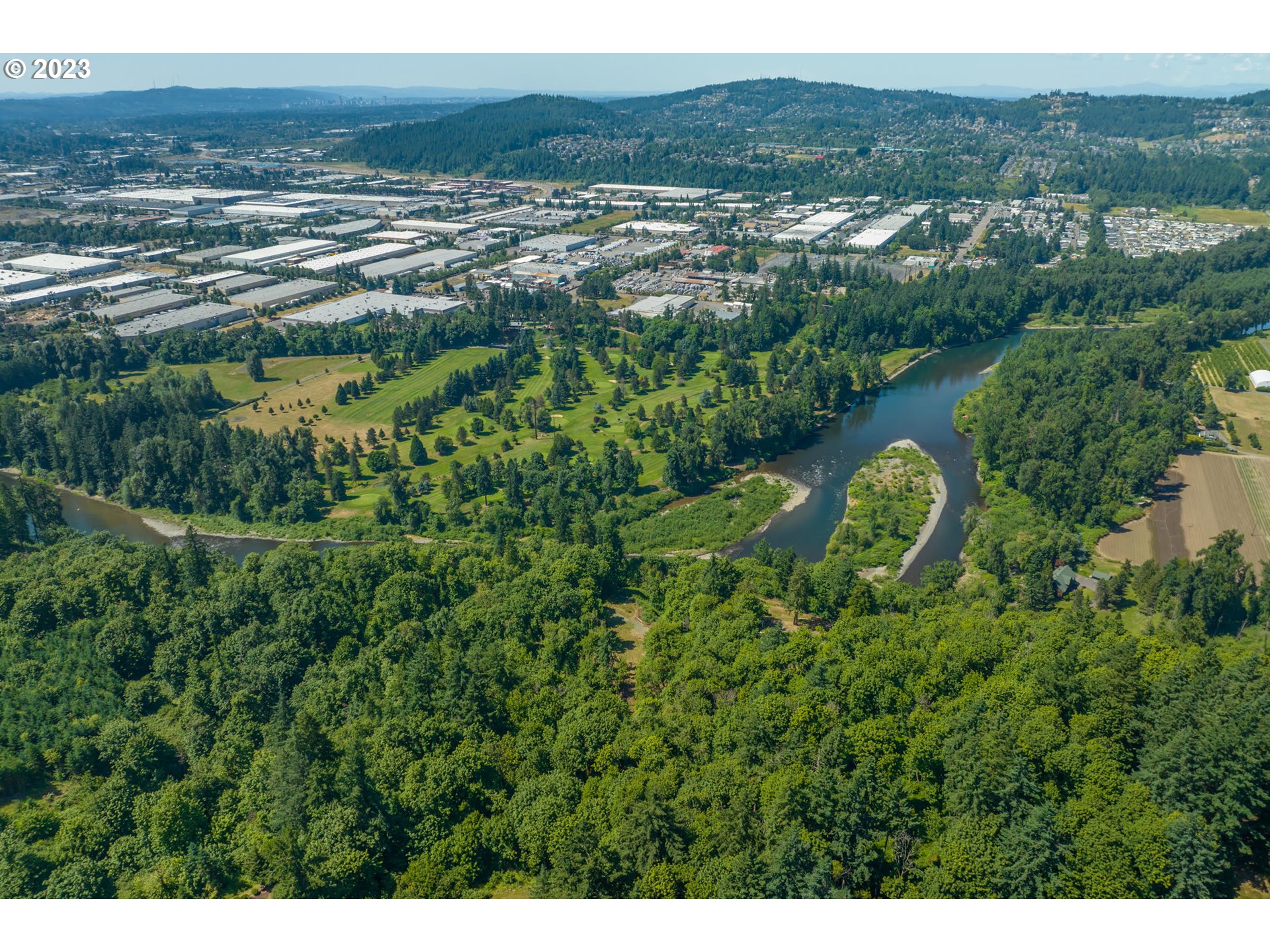 14747 South Burkstrom Road Oregon City, OR 97045 - Photo 5 of 16 Gallery Image 5
