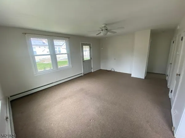 $1,950 | 15 Claverack Road, Clifton, NJ 07013