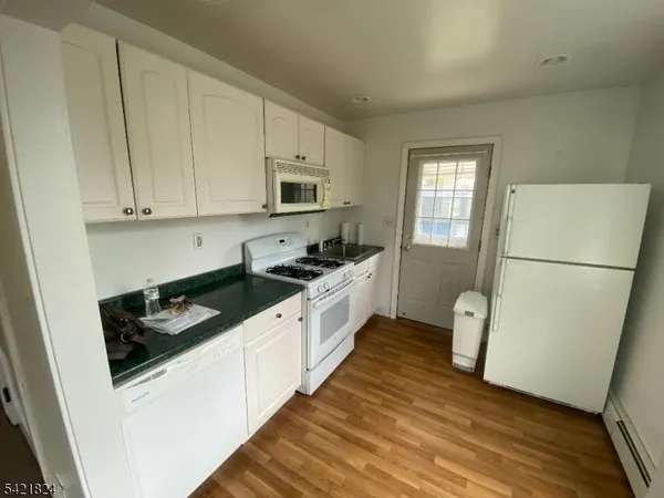 $1,950 | 15 Claverack Road, Clifton, NJ 07013