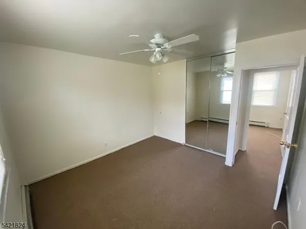 $1,950 | 15 Claverack Road, Clifton, NJ 07013