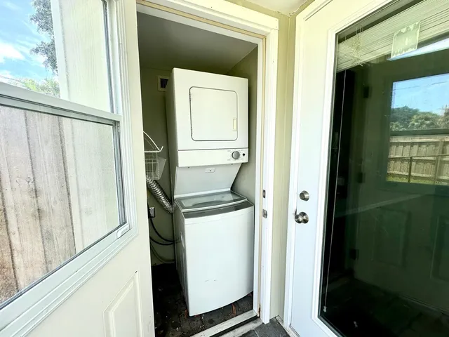 $2,150 | 3531 Burma Court, Palm Beach Gardens, FL 33403